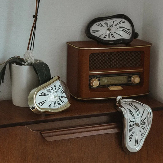 Melting Distorted Wall Clocks